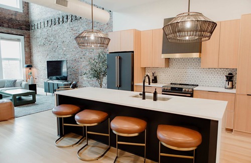 Chillicothe Casa | The Principal: Modern Townhome in Downtown