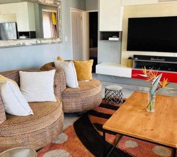 Emalahleni Apartamento | The Private Nest