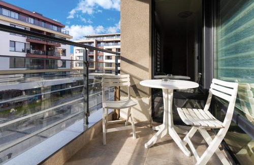 Plovdiv Apartamento | The Purple 1DB Apartment with a Parking Spot