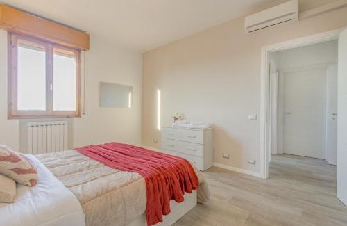 San Faustino-Madonnina-Quattroville Apartamento | The Purple House between Modena and the Ferrari Museum