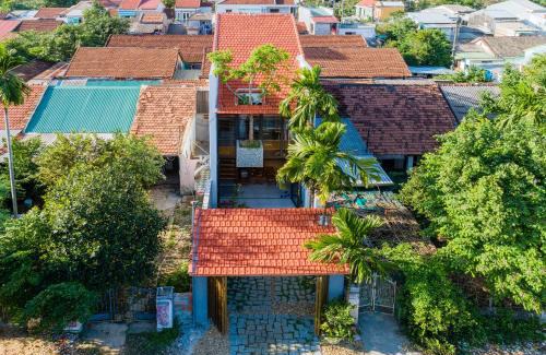 Hue Casa | The Purple Hue Homestay