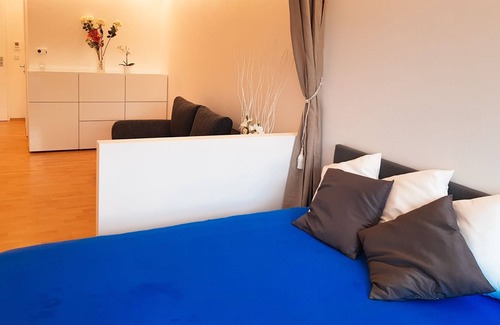 Oberfohring Apartamento | "The Pyramid", recién construido en julio de 2018 City Apartment