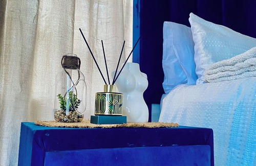 Ekurhuleni Cama Y Desayuno | The Q’s Guest suite