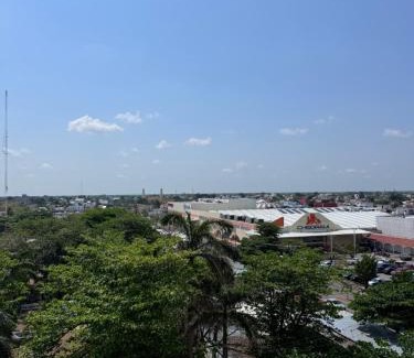 Colonia Andrés Apartamento | The Queen of Cozumel - Urban Empire En-suite City View - for Couples in Mind