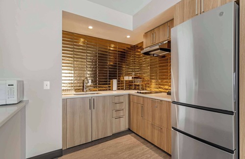 Connecticut Ave - K Street Hotel | The Quincy, Ascend Hotel Collection