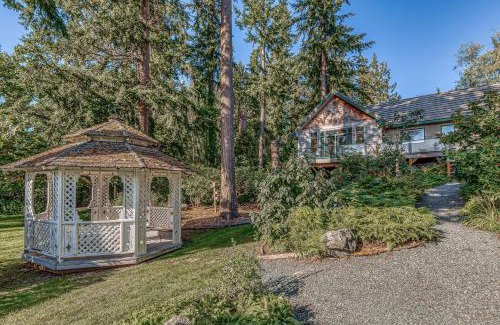 Clinton Casa | The Quintessa Main House