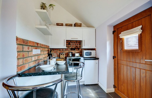 Hopton Casa | The Rabbit Hole - Una Habitación Casa, Capacidad 2