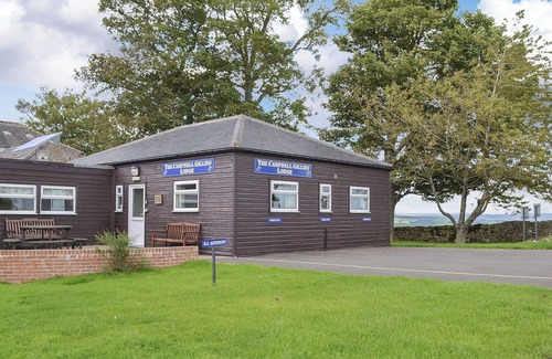 Hexham Cabaña | The Racecourse Lodge