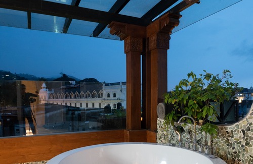 Kandy Hotel | The Radh Hotel