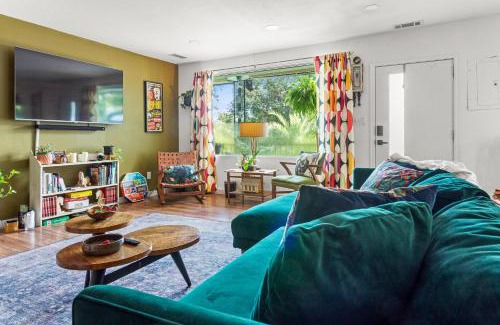 Bywater Cama Y Desayuno | The Railyard NOLA - Adult Only, Clothing Optional Pool