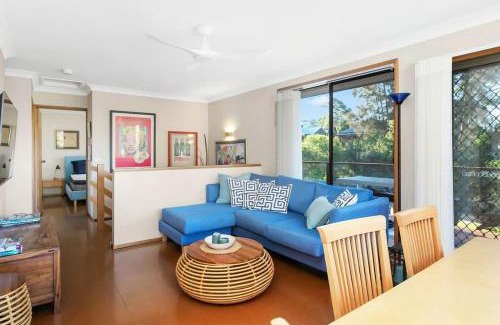 Bawley Point Casa | The Rainbow Lorikeet Verandah