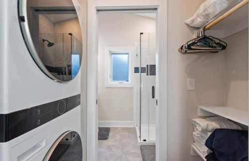 Southwest Raleigh Casa | The Raleigh Nook - near Lenovo Center & Fairground