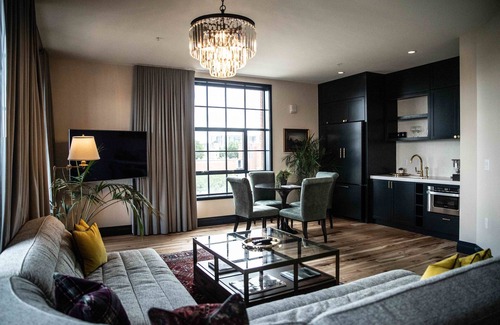 Five Points Hotel | The Ramble Hotel