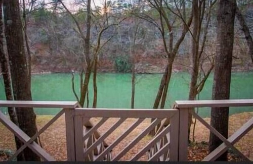 Golden Casa | The Ranch at River's Bend- Cabin 3-Ritz on the River