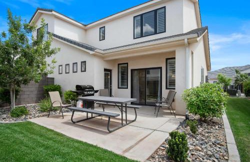 Washington Fields Casa | The Ranch House-Themed Condo