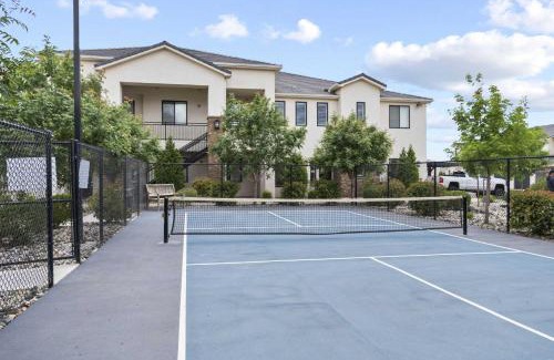 Washington Fields Casa | The Ranch House-Themed Condo