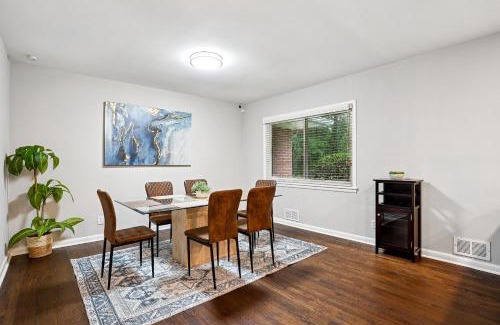 Collier Heights Casa | The Ranch on 703