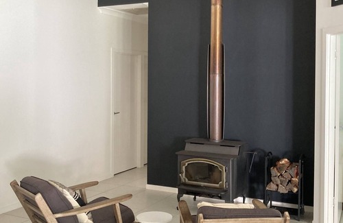 Doonan Casa | The Ranch Private Retreat & Pool, Noosa Hinterland