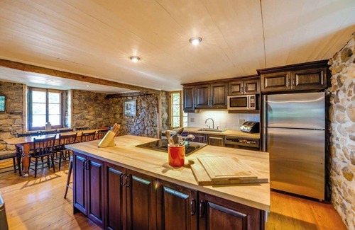 Saint Ferreol les Neiges Casa | The Renaud House 1813 - 4 bedrooms for 12 people