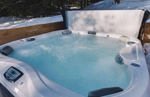 Saint Ferreol les Neiges Casa | The Renaud House 1813 - 4 bedrooms for 12 people