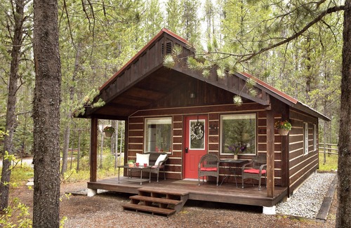 Columbia Falls Cabina | The Reclusive Moose Cabins