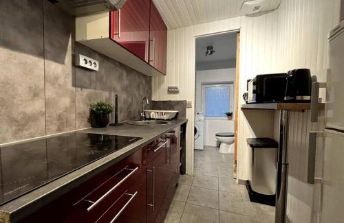 Fontainebleau Apartamento | The Red and Black retreat - Fontainebleau Center