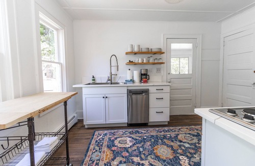 Cross Village Cabaña | The Red Cabinette - Cross Village