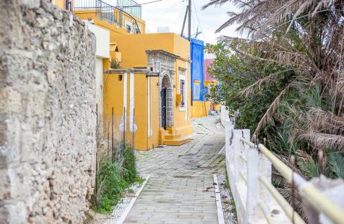 Kallithea Casa | The red door in Koskinou