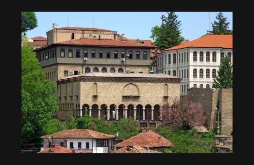 Veliko Tarnovo Villa | The Red Konak
