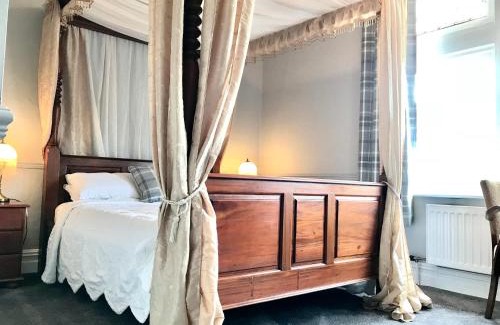 Matlock Hotel | The Red Lion