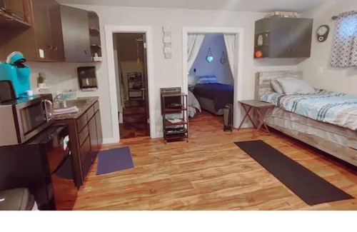Glenns Ferry Casa | The Red Roof downtown 1 blk from all bars