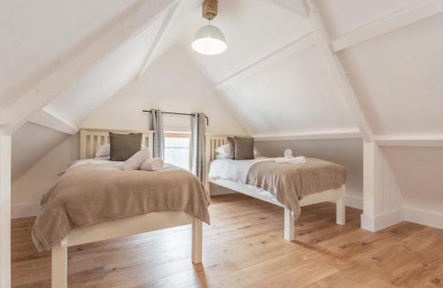 Blaisdon Casa | The Red Rooster - Uk44440