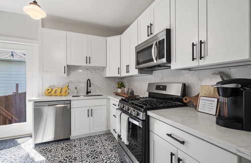 Central Tacoma Casa | Hermosa casa en el corazón de 6th Ave, 5 minutos de UPS- UW - Ruston