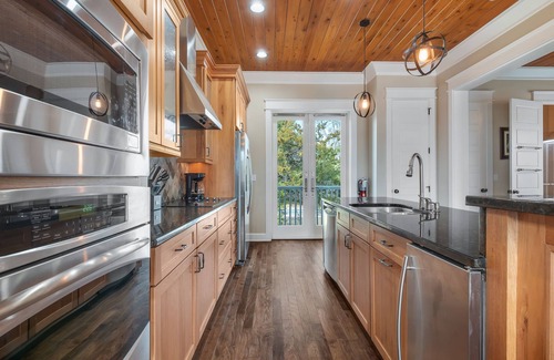Steinhatchee Casa | The Redfish-Sleeps 10, walk to Sea Hag Marina