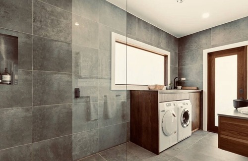 Booroobin Casa | The Refuge - Main Residence
