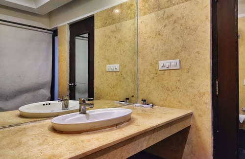 Sector 34 Hotel | The Regent Chandigarh