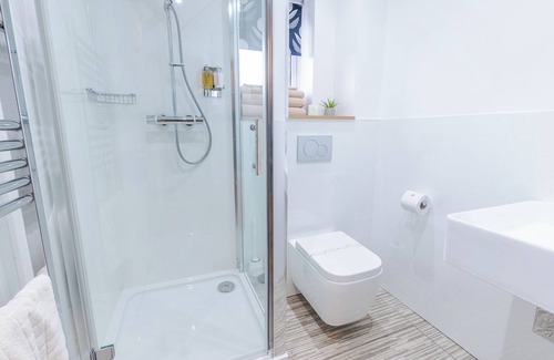 Rye Hotel | The Regent Motel & Bar