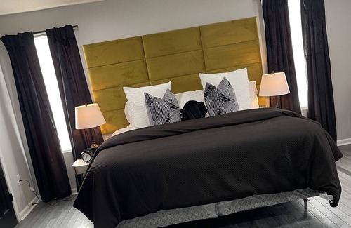 Frankford Casa | The Remix Quaters