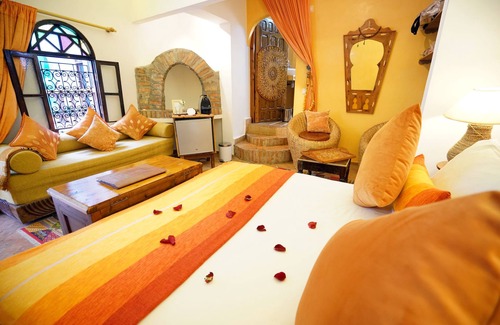 Sale Medina Casa | The Repose