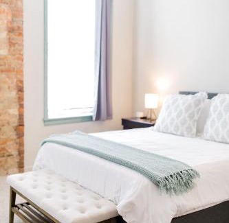 Over-the-Rhine Apartamento | The Reserve - Heart of OTR 2 Bed Suite w/Views