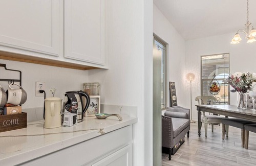 Buckeye Casa | The Residence on Avalon - A Corporate Retreat and Customized Stay!