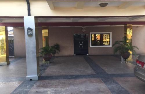 Kwara Hotel | The Resident Suites