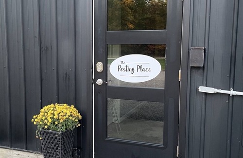 Marion Apartamento | The Resting Place Apt 1 Keep it simple at this peaceful & centrally located Apt
