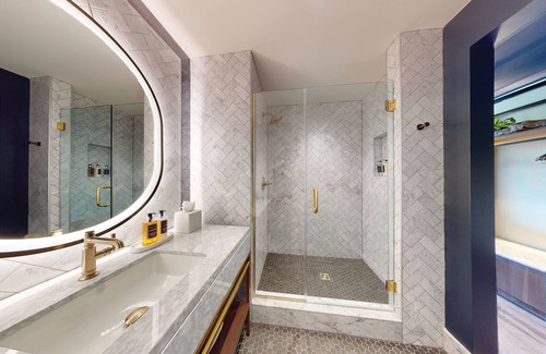 Downtown Asheville Hotel | The Restoration Asheville
