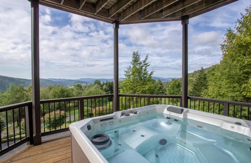 Banner Elk Casa | The Retreat at Mountain Meadows