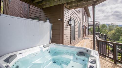 Banner Elk Casa | The Retreat at Mountain Meadows