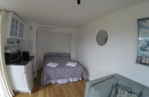 Charmouth Cama Y Desayuno | The Retreat