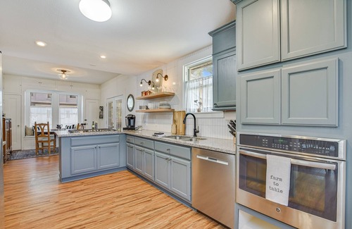 Smithville Casa | The Retreat on Mills Street-Downtown Smithville