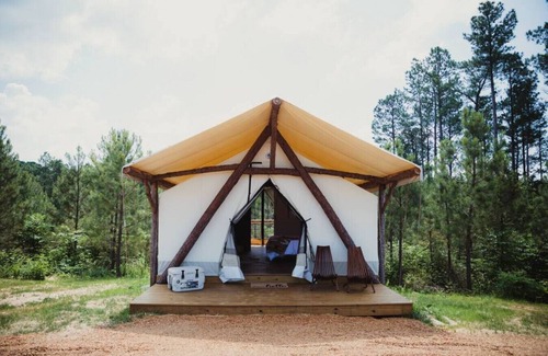 Cadiz Alquiler De RV | The Richbourg, Lux Safari Tent