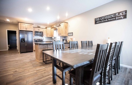 Lyon County Casa | "The Ridge" a peaceful country setting with nature right out the door.